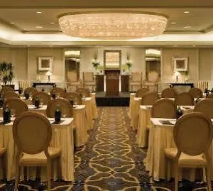 Hotel Four Seasons At Kingdom Center, Ar Riyad