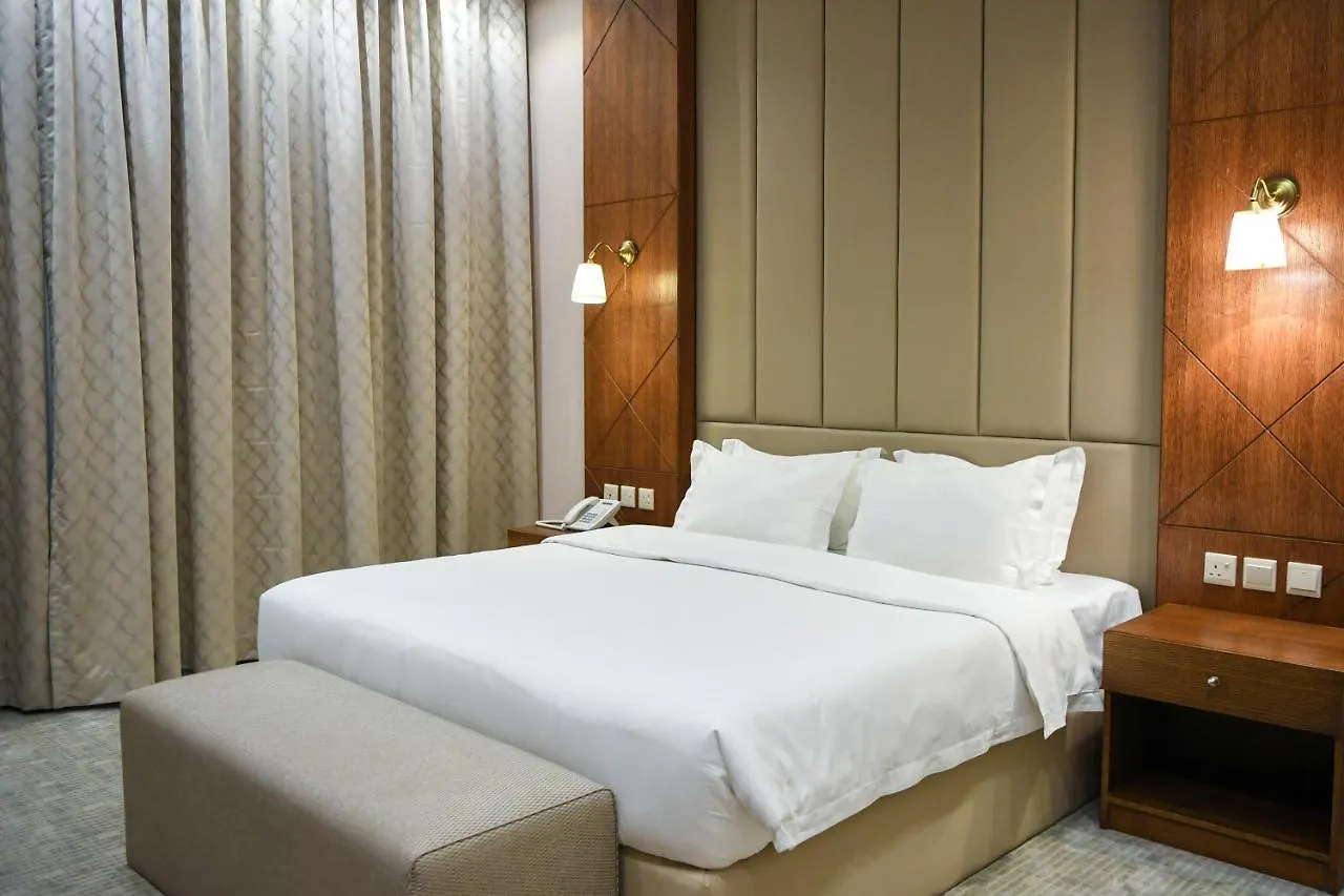 Motiara Hotel - La Valle Mall Riadh